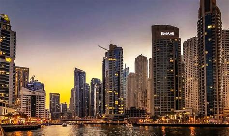 Dubai City Information and Travel Guide .